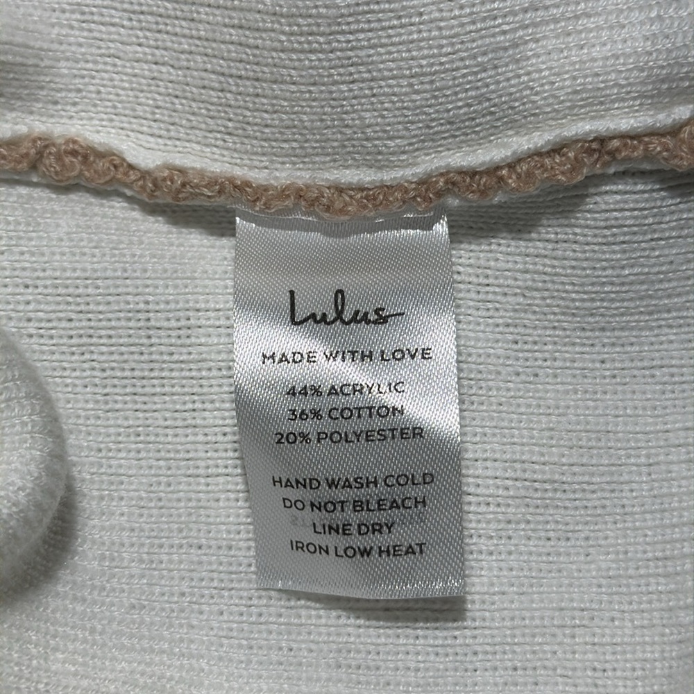 Lulu's Beige and White V-Neck Sweater - Picture 7 of 7